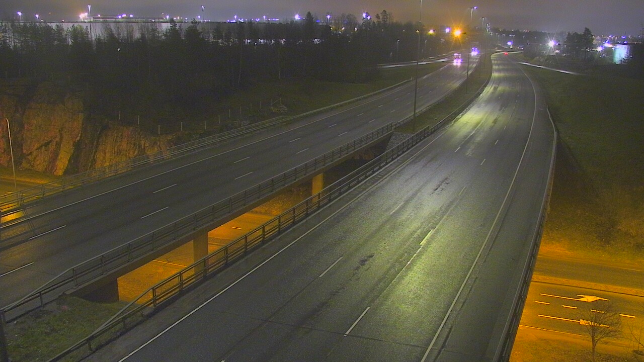 Weather Camera Image Väg 50 Vanda Kalliosola, Vantaa, Uusimaa