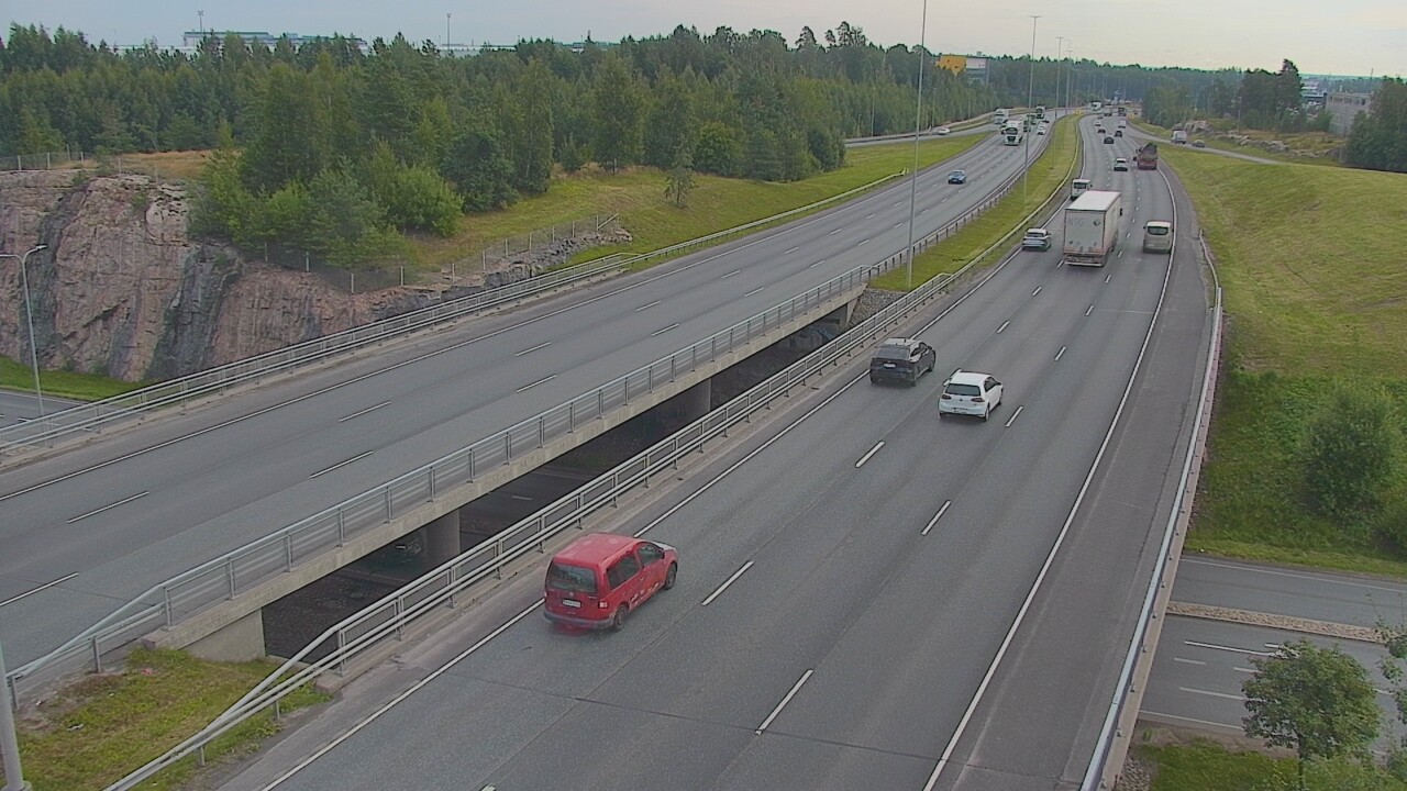 Weather Camera Image Road 50 Vantaa Kalliosola, Vantaa, Uusimaa