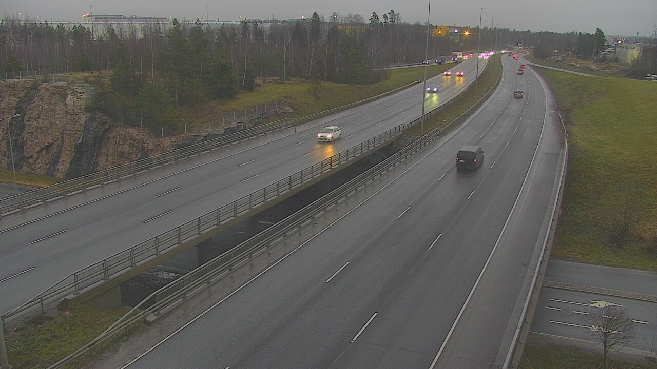 Weather Camera Image Väg 50 Vanda Kalliosola, Vantaa, Uusimaa
