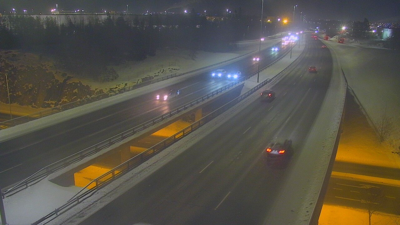 Weather Camera Image Väg 50 Vanda Kalliosola, Vantaa, Uusimaa