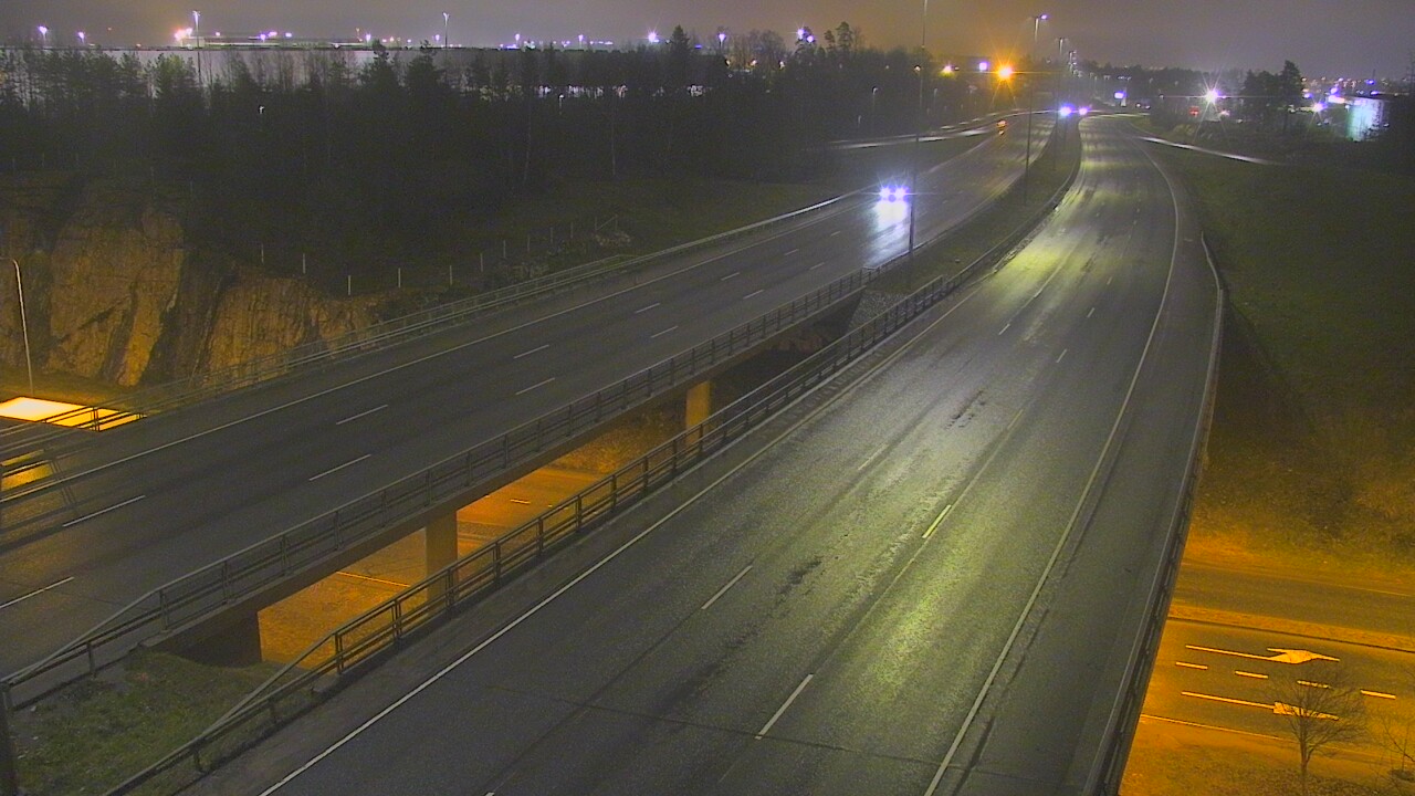 Weather Camera Image Väg 50 Vanda Kalliosola, Vantaa, Uusimaa