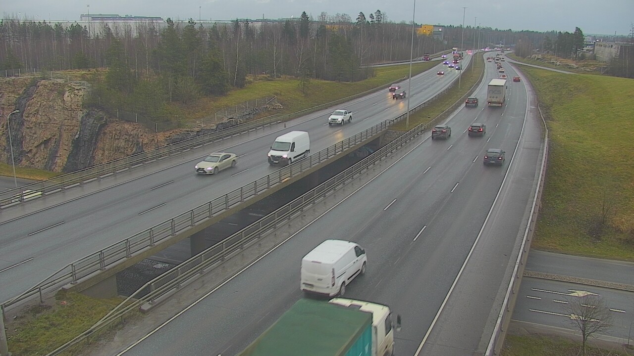 Weather Camera Image Väg 50 Vanda Kalliosola, Vantaa, Uusimaa