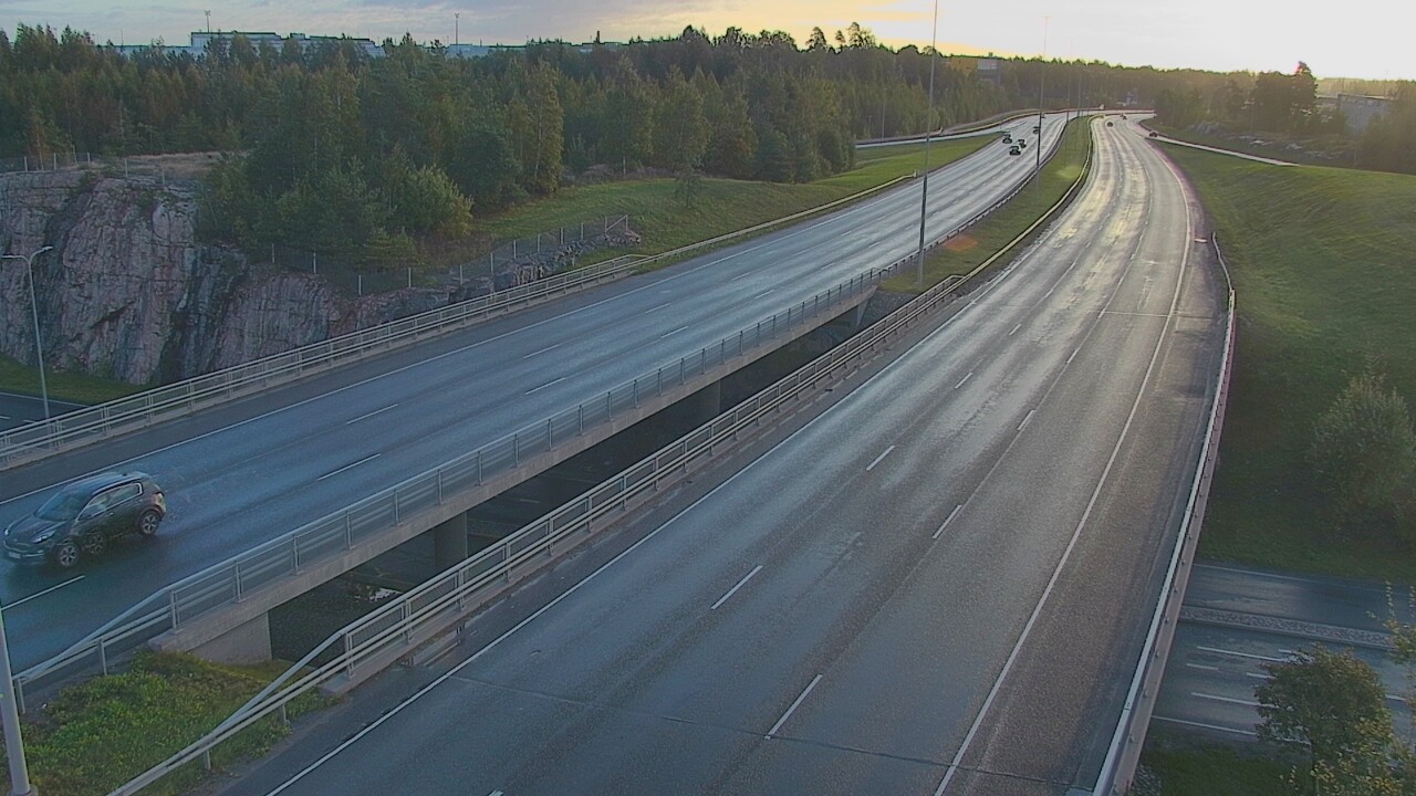 Weather Camera Image Road 50 Vantaa Kalliosola, Vantaa, Uusimaa