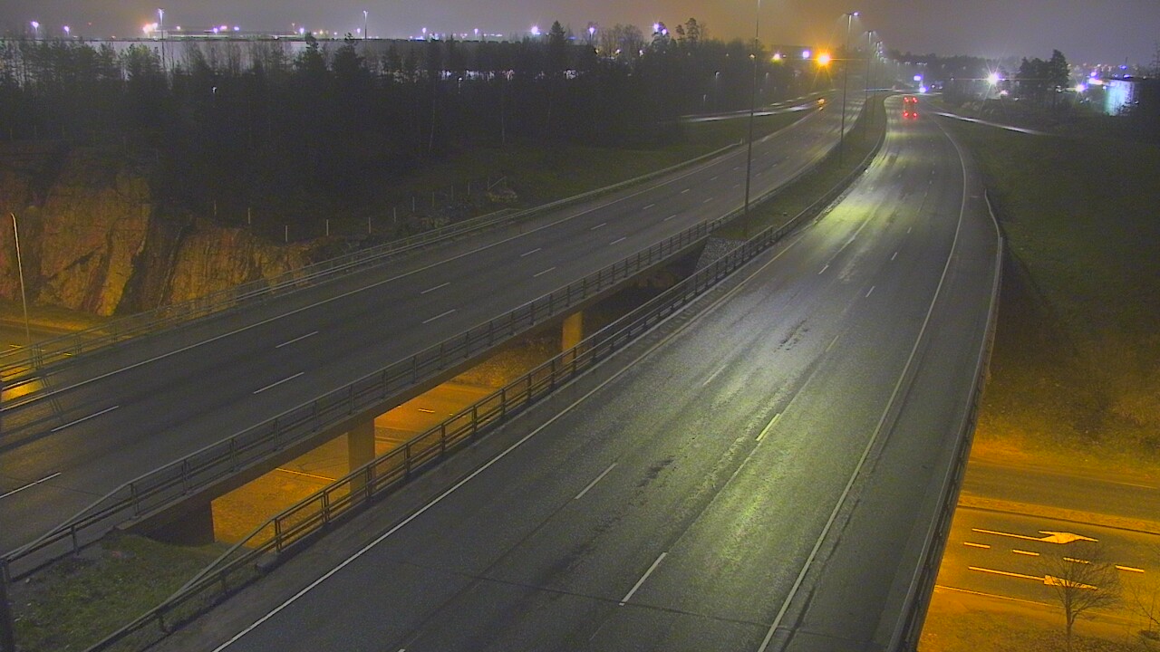 Weather Camera Image Väg 50 Vanda Kalliosola, Vantaa, Uusimaa