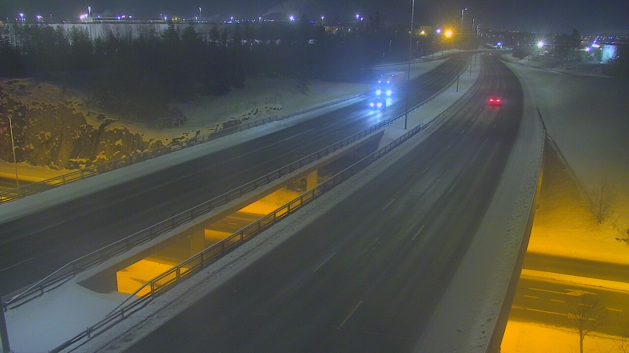 Weather Camera Image Väg 50 Vanda Kalliosola, Vantaa, Uusimaa