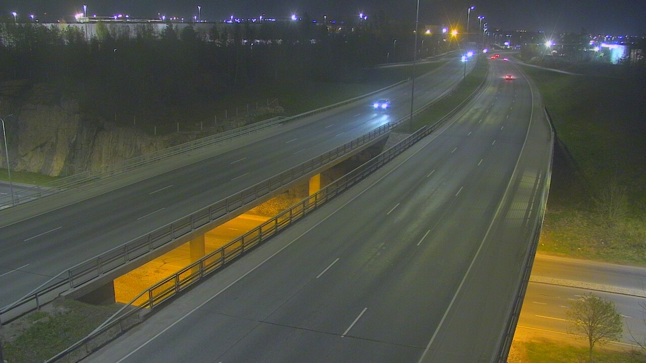 Weather Camera Image Road 50 Vantaa Kalliosola, Vantaa, Uusimaa