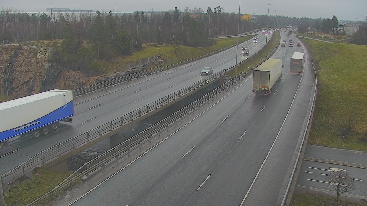 Weather Camera Image Väg 50 Vanda Kalliosola, Vantaa, Uusimaa