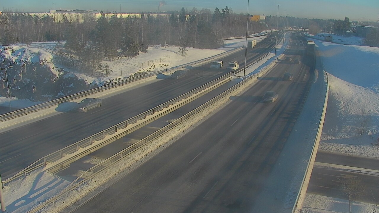 Weather Camera Image Väg 50 Vanda Kalliosola, Vantaa, Uusimaa
