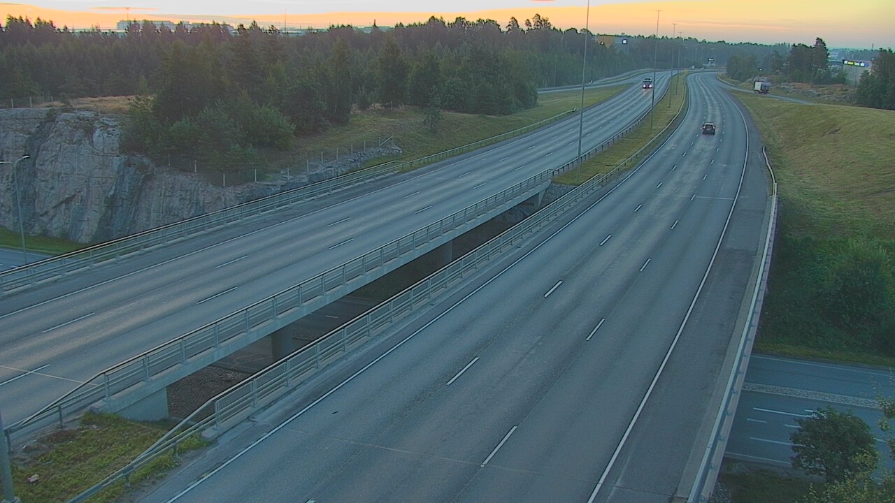 Weather Camera Image Road 50 Vantaa Kalliosola, Vantaa, Uusimaa