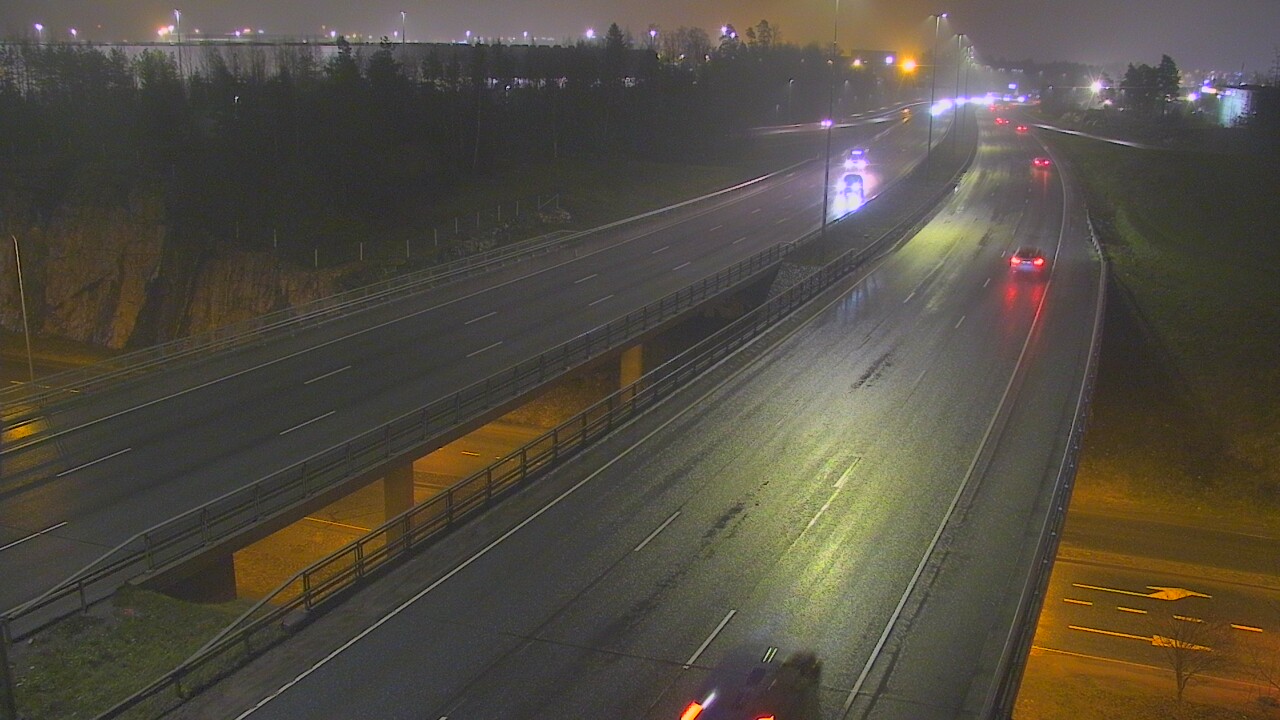 Weather Camera Image Väg 50 Vanda Kalliosola, Vantaa, Uusimaa