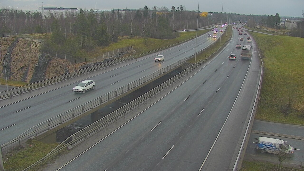 Weather Camera Image Väg 50 Vanda Kalliosola, Vantaa, Uusimaa