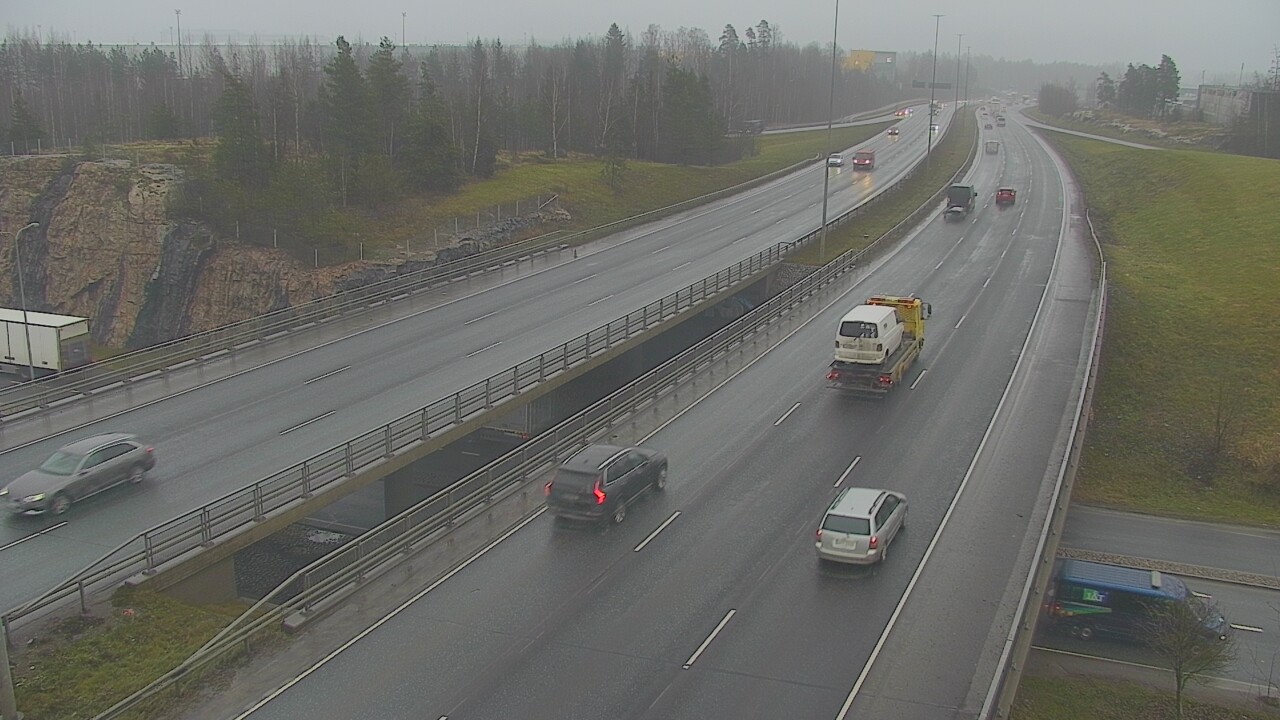 Weather Camera Image Väg 50 Vanda Kalliosola, Vantaa, Uusimaa