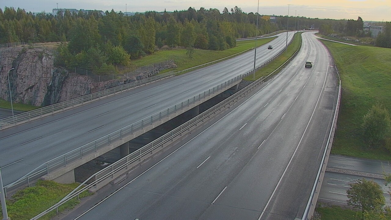 Weather Camera Image Road 50 Vantaa Kalliosola, Vantaa, Uusimaa
