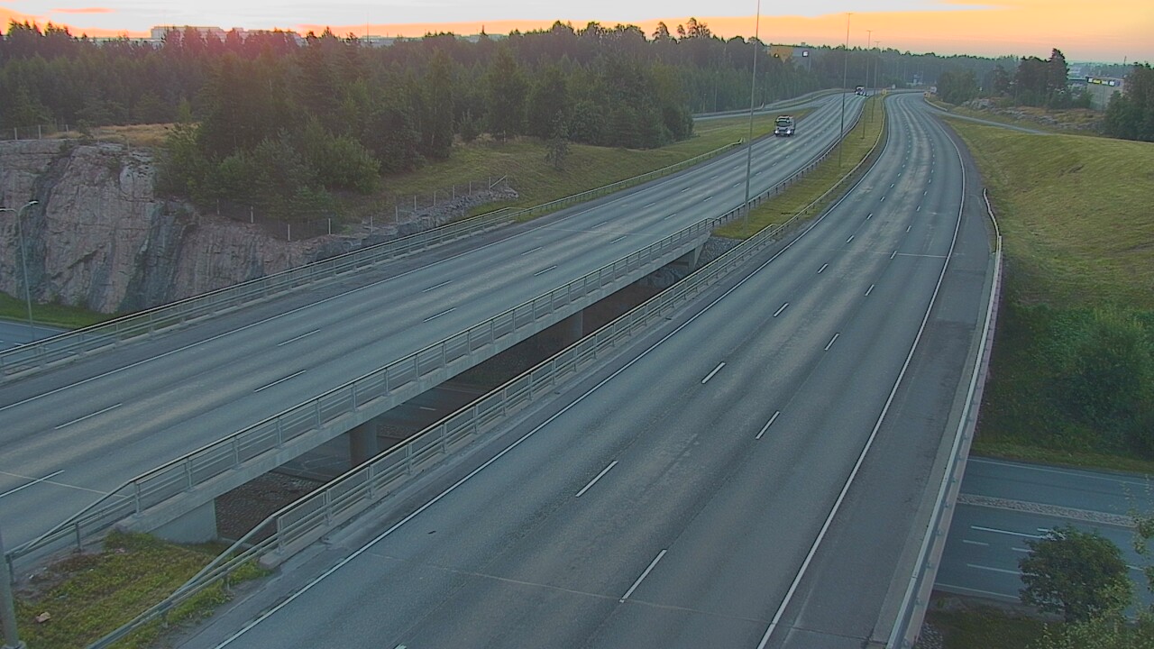 Weather Camera Image Road 50 Vantaa Kalliosola, Vantaa, Uusimaa