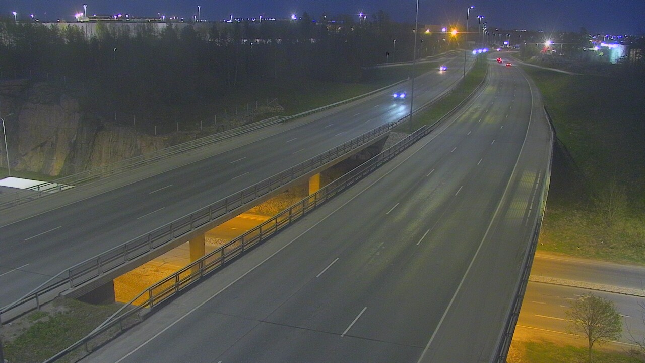 Weather Camera Image Road 50 Vantaa Kalliosola, Vantaa, Uusimaa