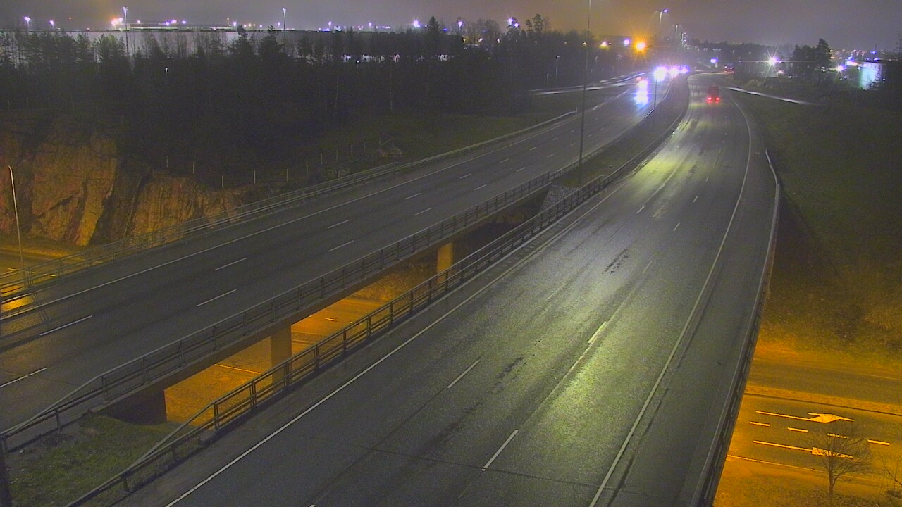 Weather Camera Image Väg 50 Vanda Kalliosola, Vantaa, Uusimaa