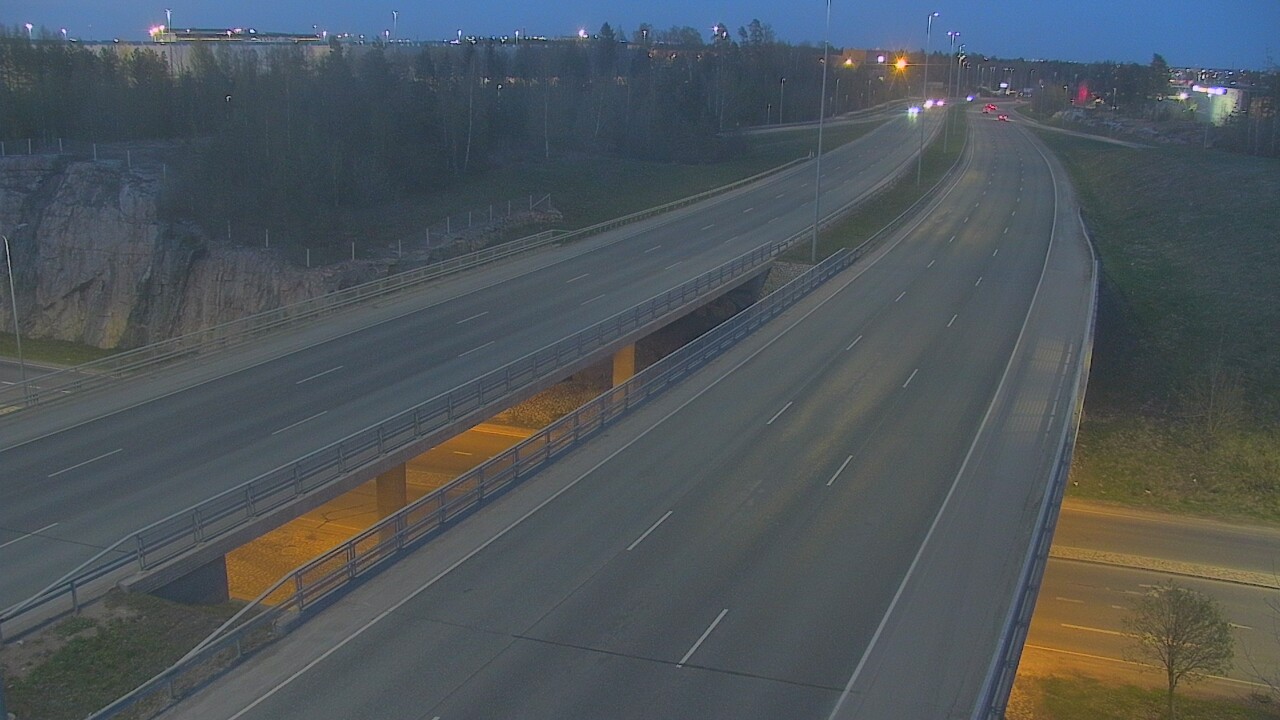 Weather Camera Image Road 50 Vantaa Kalliosola, Vantaa, Uusimaa