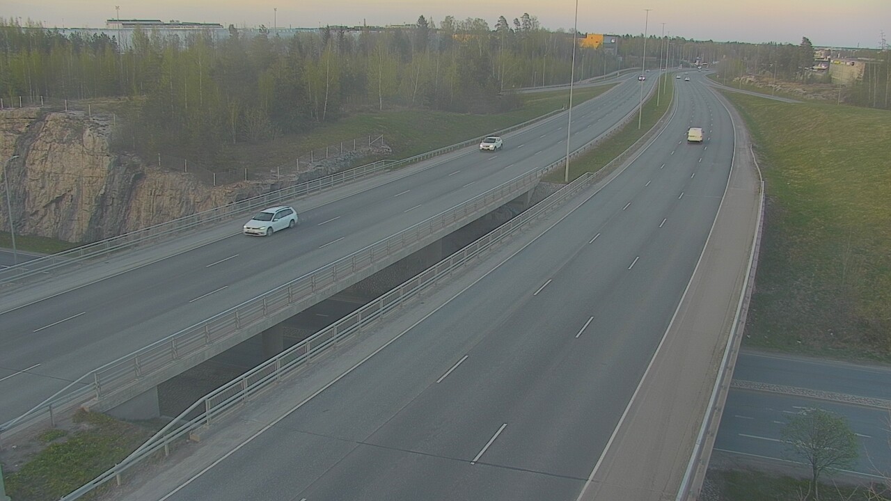 Weather Camera Image Road 50 Vantaa Kalliosola, Vantaa, Uusimaa