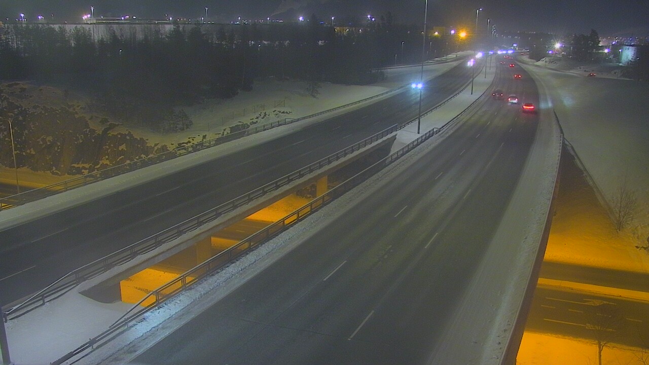 Weather Camera Image Väg 50 Vanda Kalliosola, Vantaa, Uusimaa