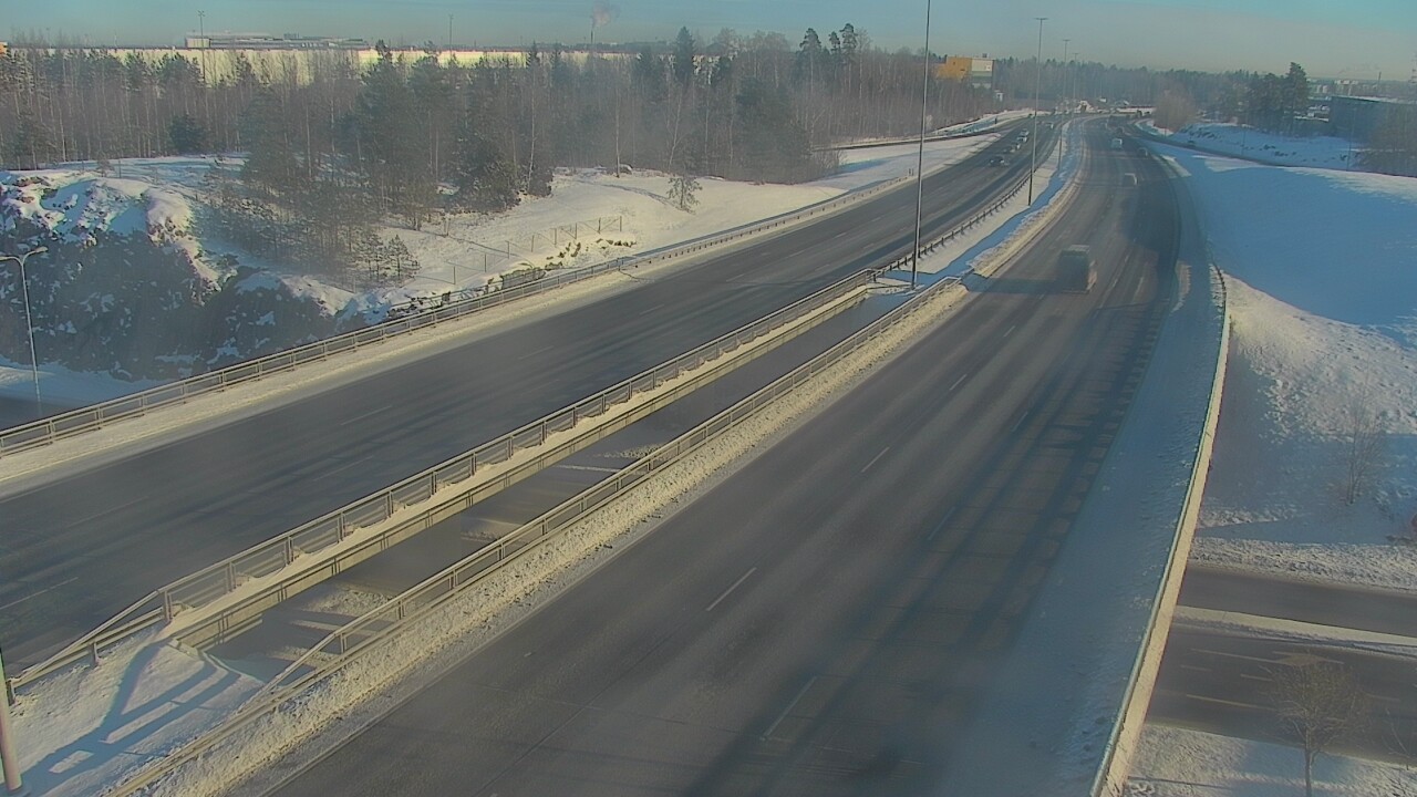 Weather Camera Image Väg 50 Vanda Kalliosola, Vantaa, Uusimaa