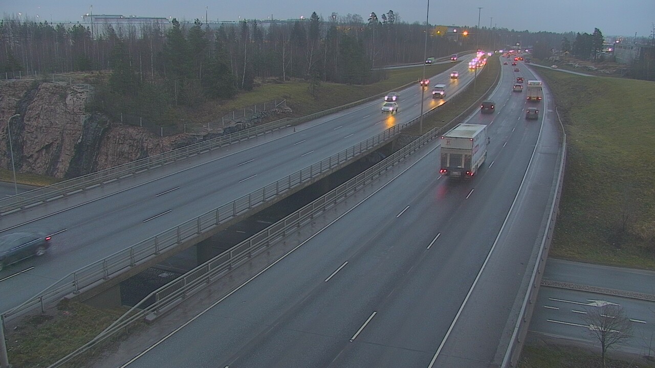 Weather Camera Image Väg 50 Vanda Kalliosola, Vantaa, Uusimaa