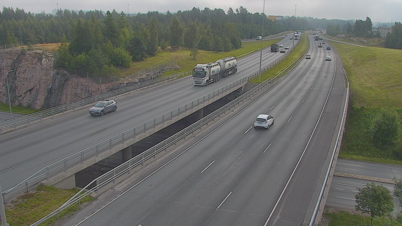 Weather Camera Image Road 50 Vantaa Kalliosola, Vantaa, Uusimaa