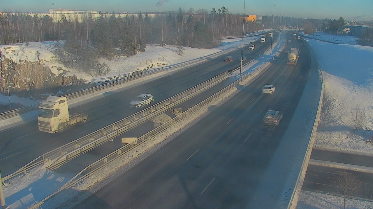 Weather Camera Image Väg 50 Vanda Kalliosola, Vantaa, Uusimaa