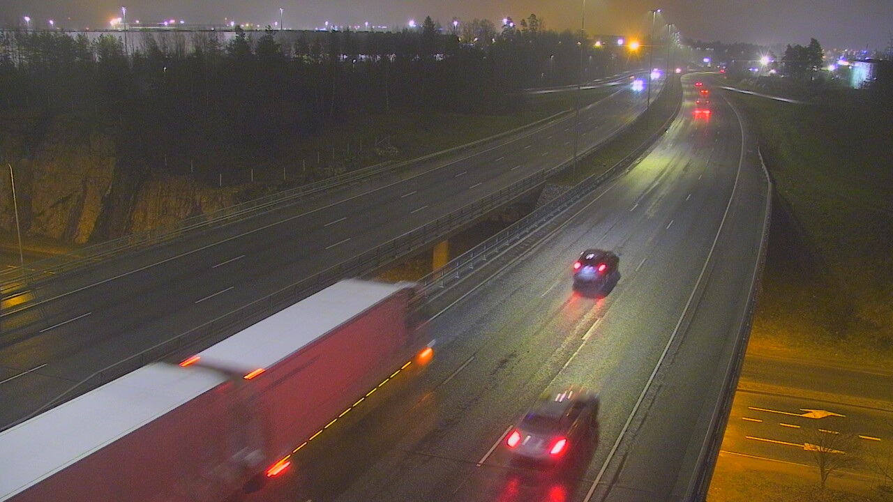 Weather Camera Image Väg 50 Vanda Kalliosola, Vantaa, Uusimaa