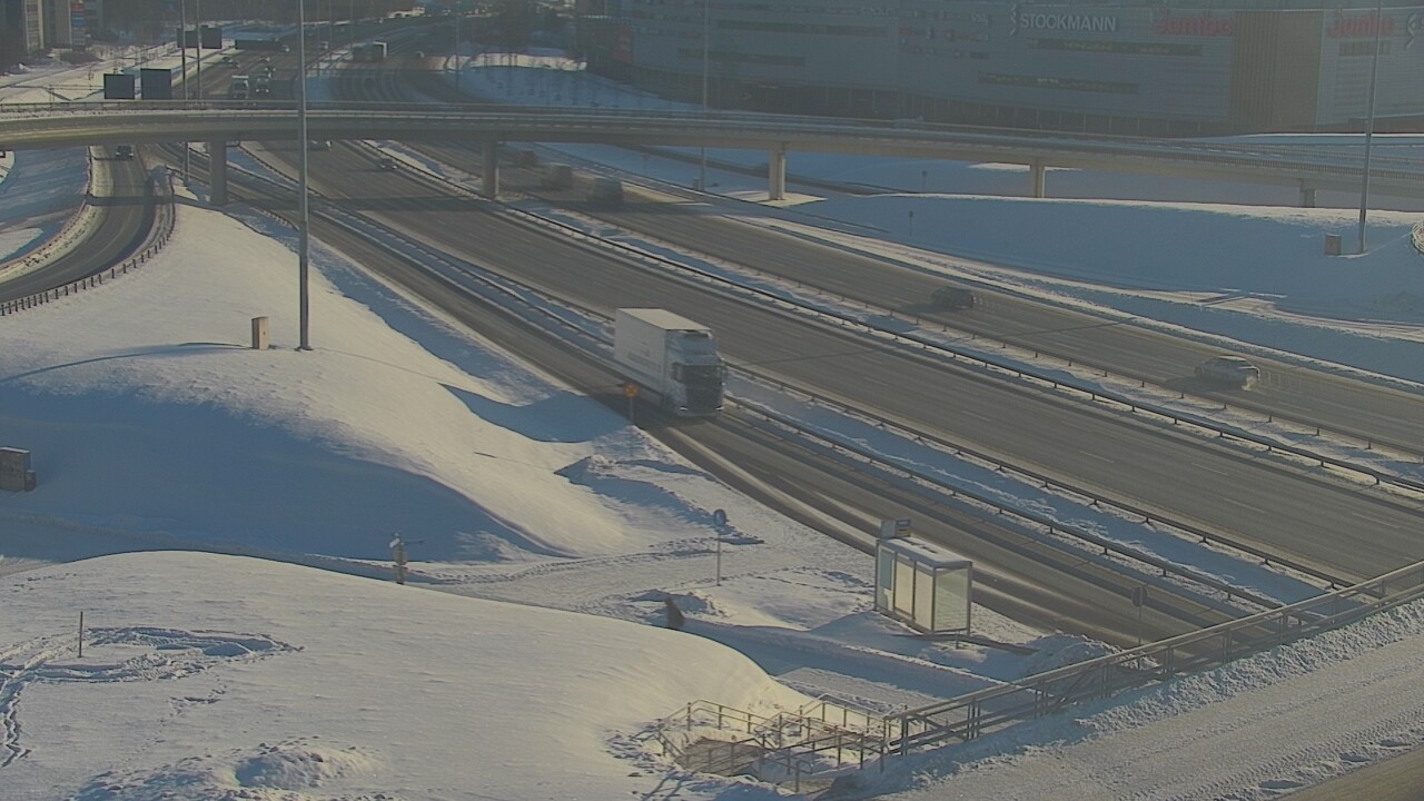 Weather Camera Image Road 50 Vantaa Airport, Vantaa, Uusimaa