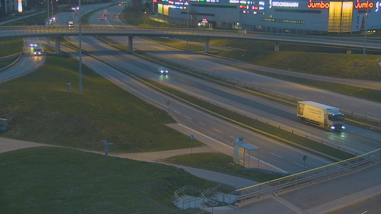 Weather Camera Image Road 50 Vantaa Airport, Vantaa, Uusimaa