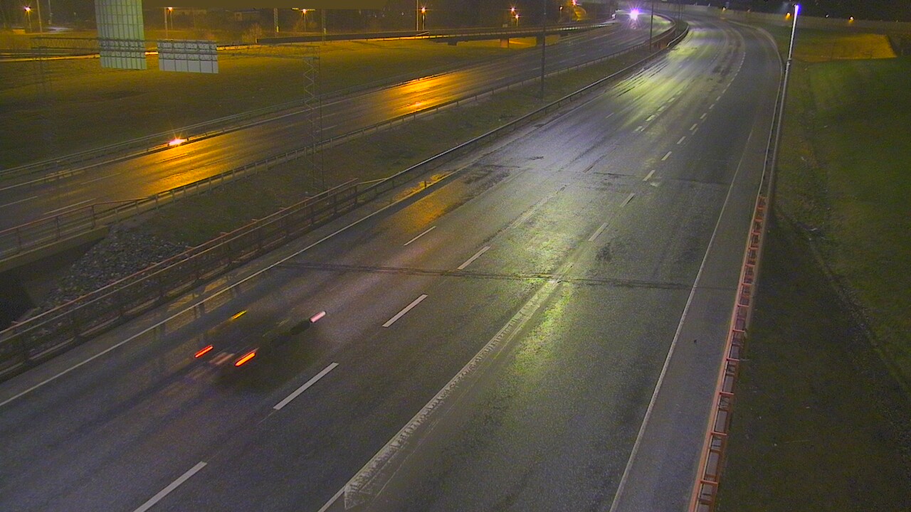 Weather Camera Image Väg 50 Vanda Tusbyleden, Vantaa, Uusimaa