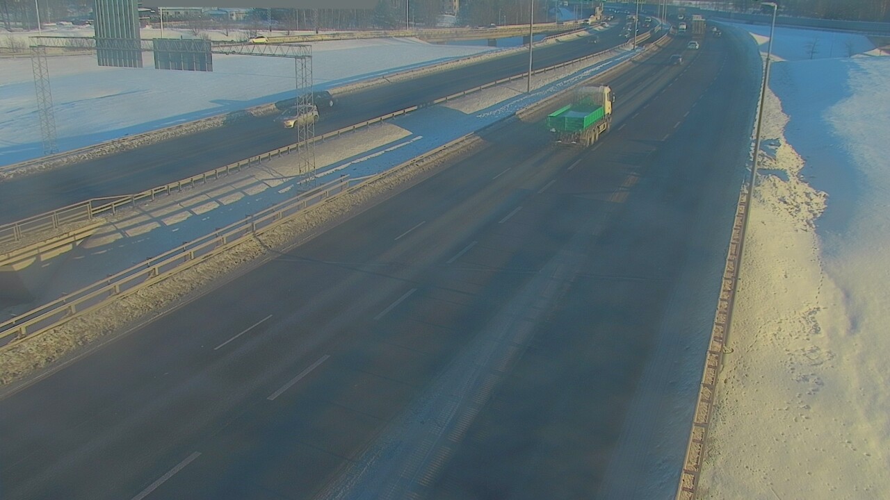 Weather Camera Image Väg 50 Vanda Tusbyleden, Vantaa, Uusimaa