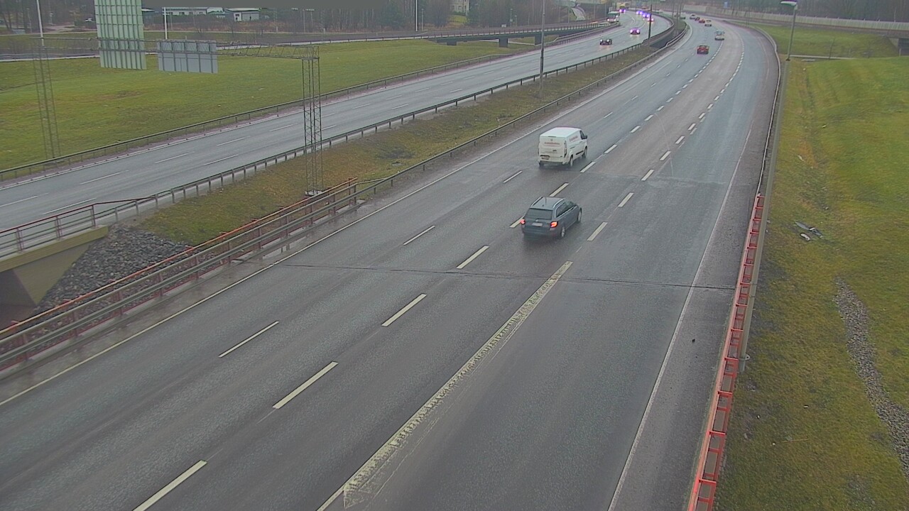 Weather Camera Image Väg 50 Vanda Tusbyleden, Vantaa, Uusimaa