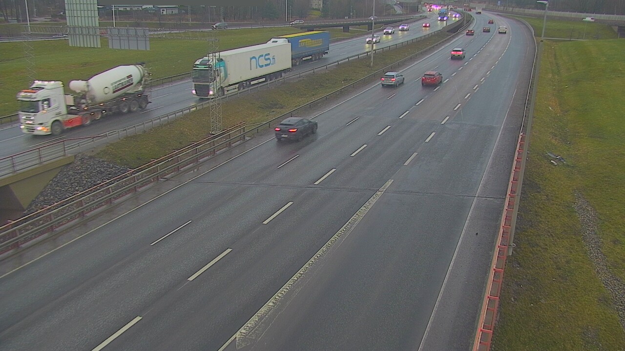 Weather Camera Image Väg 50 Vanda Tusbyleden, Vantaa, Uusimaa