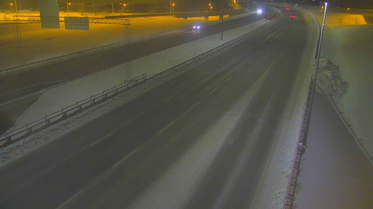 Weather Camera Image Väg 50 Vanda Tusbyleden, Vantaa, Uusimaa