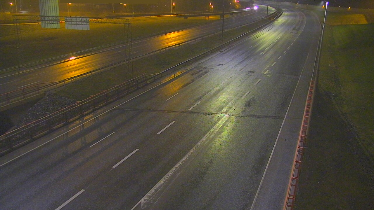 Weather Camera Image Väg 50 Vanda Tusbyleden, Vantaa, Uusimaa