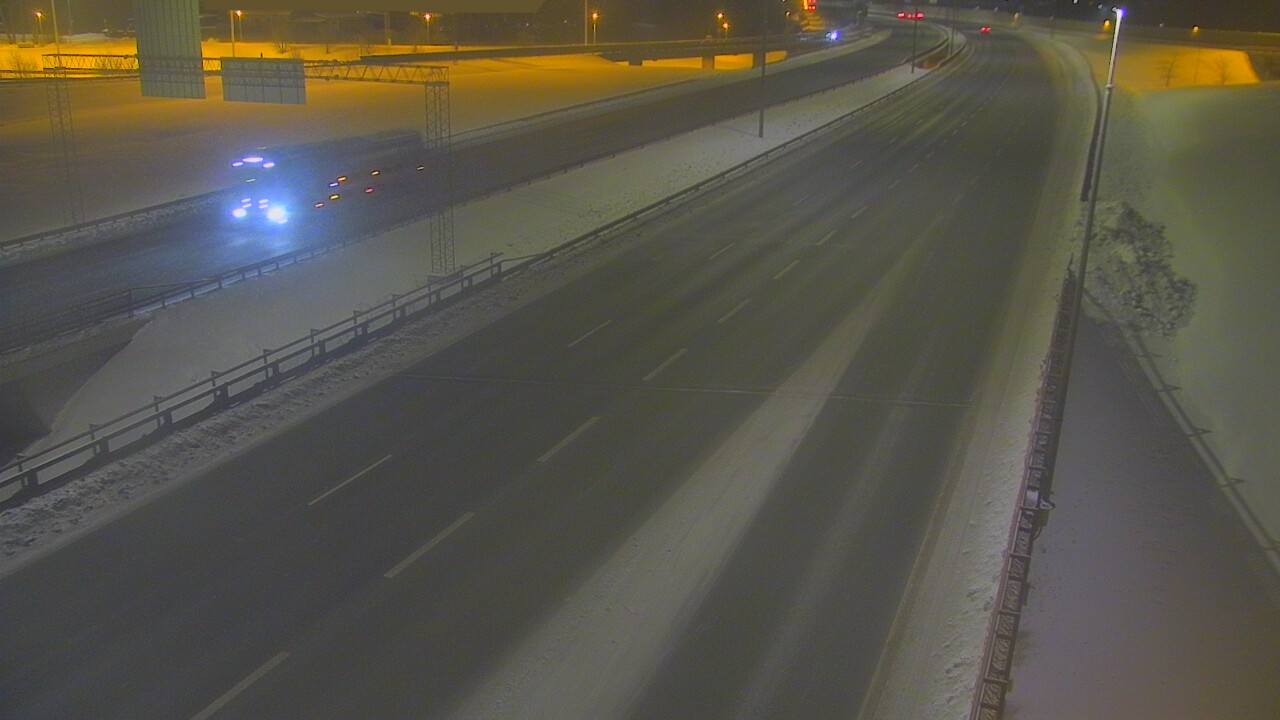 Weather Camera Image Väg 50 Vanda Tusbyleden, Vantaa, Uusimaa