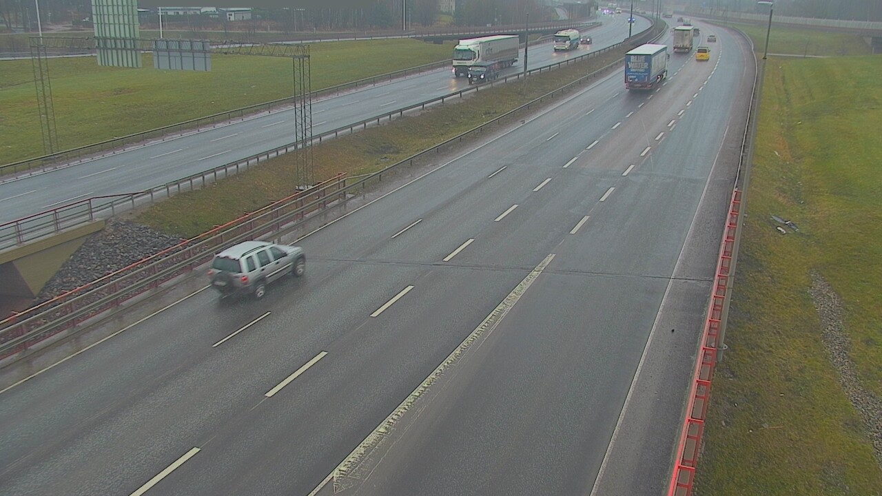 Weather Camera Image Väg 50 Vanda Tusbyleden, Vantaa, Uusimaa