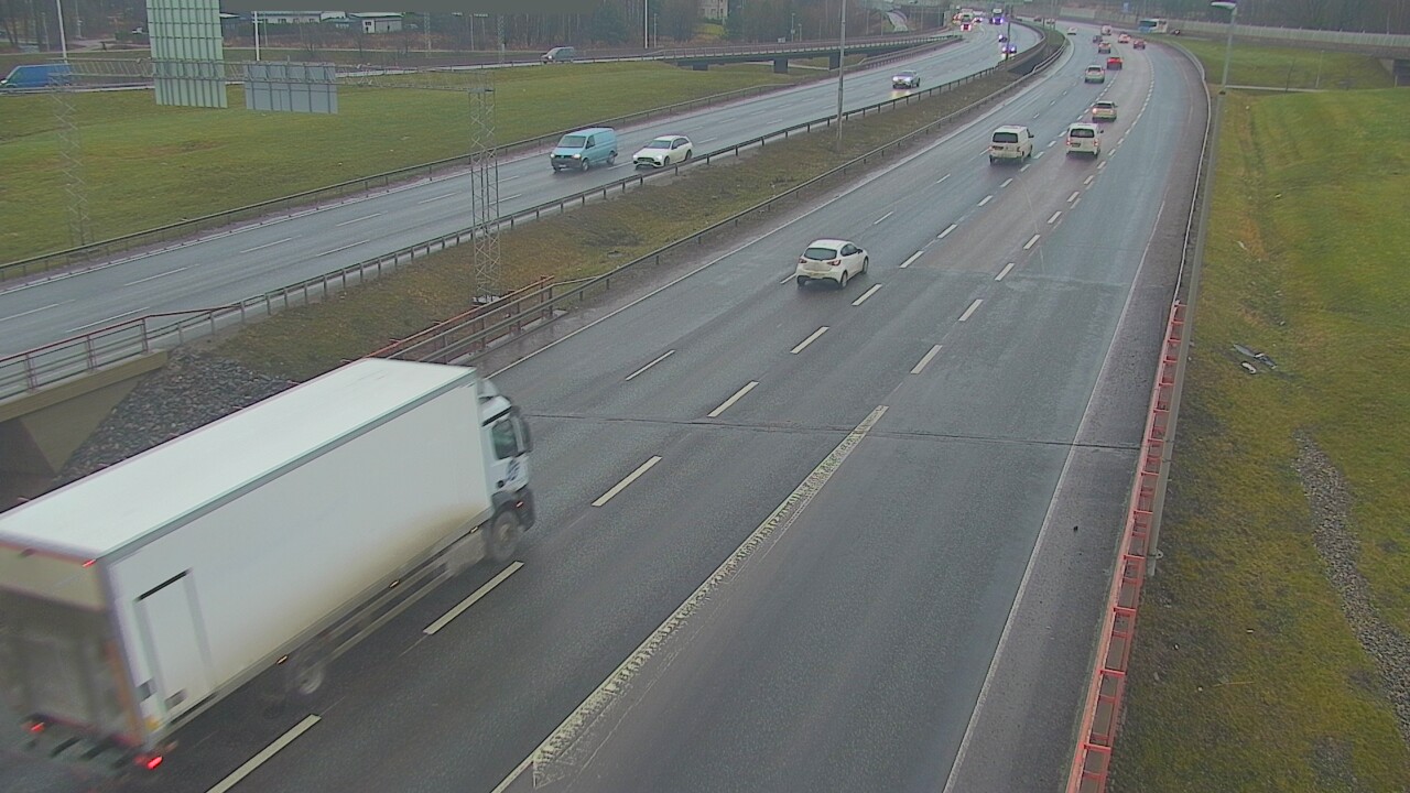 Weather Camera Image Väg 50 Vanda Tusbyleden, Vantaa, Uusimaa