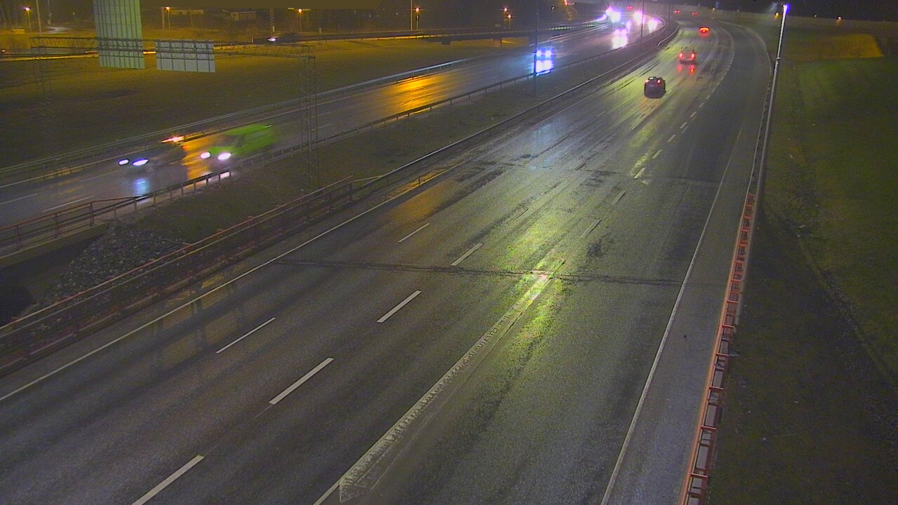 Weather Camera Image Väg 50 Vanda Tusbyleden, Vantaa, Uusimaa