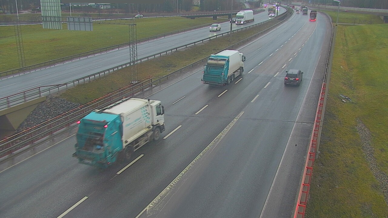Weather Camera Image Väg 50 Vanda Tusbyleden, Vantaa, Uusimaa