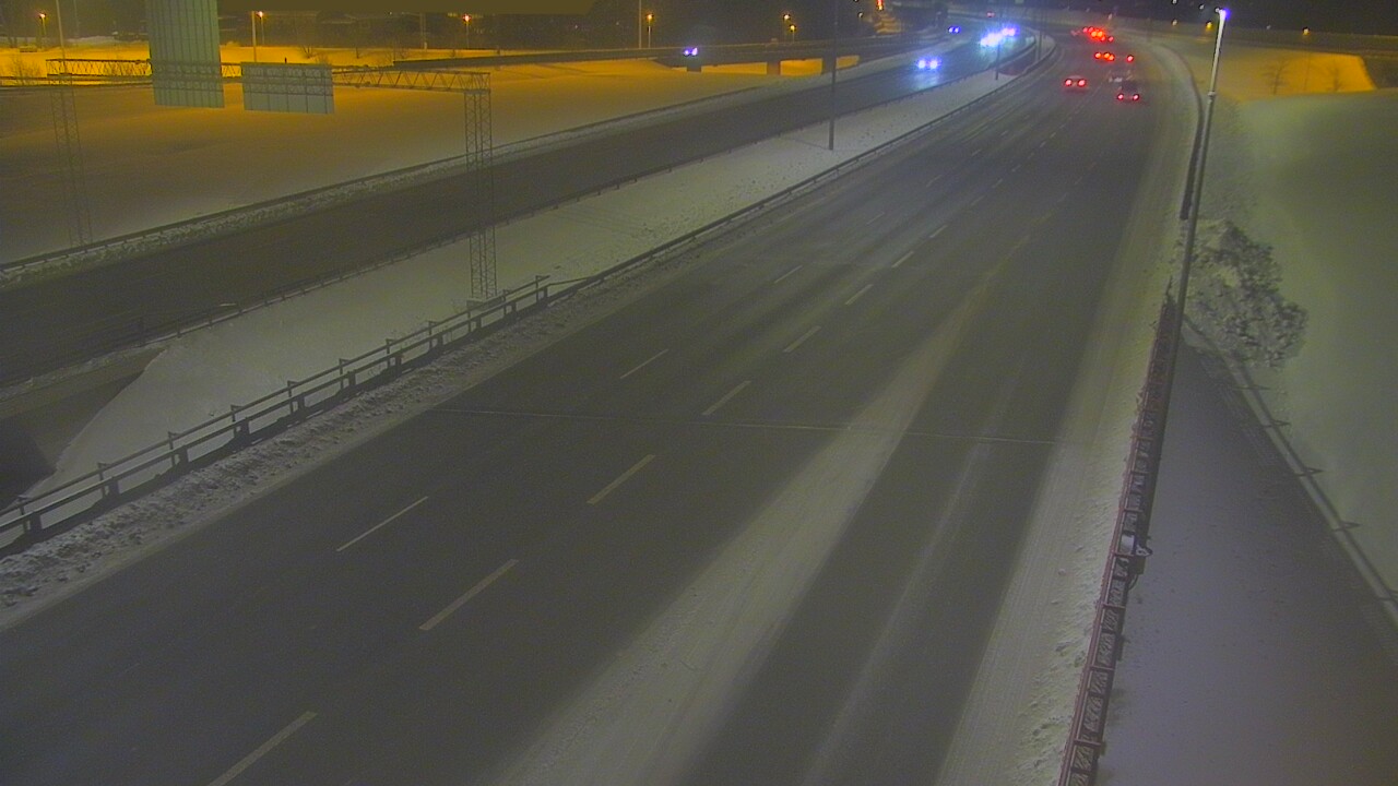 Weather Camera Image Väg 50 Vanda Tusbyleden, Vantaa, Uusimaa