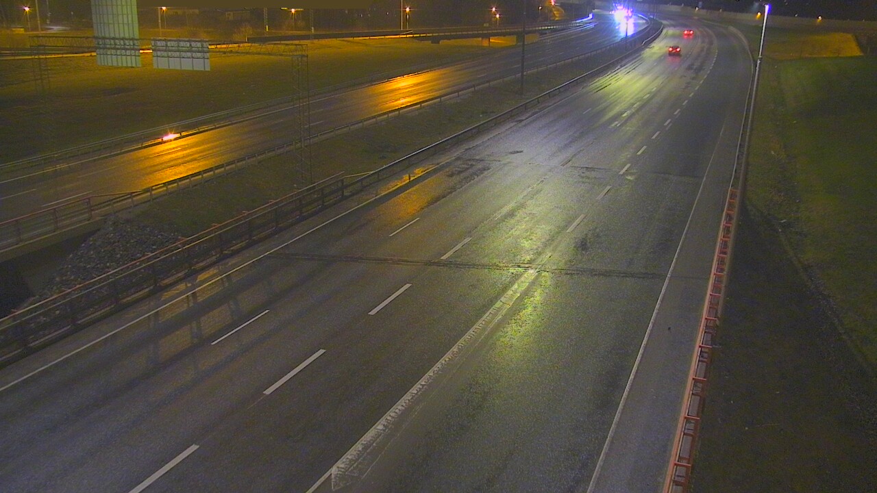 Weather Camera Image Väg 50 Vanda Tusbyleden, Vantaa, Uusimaa