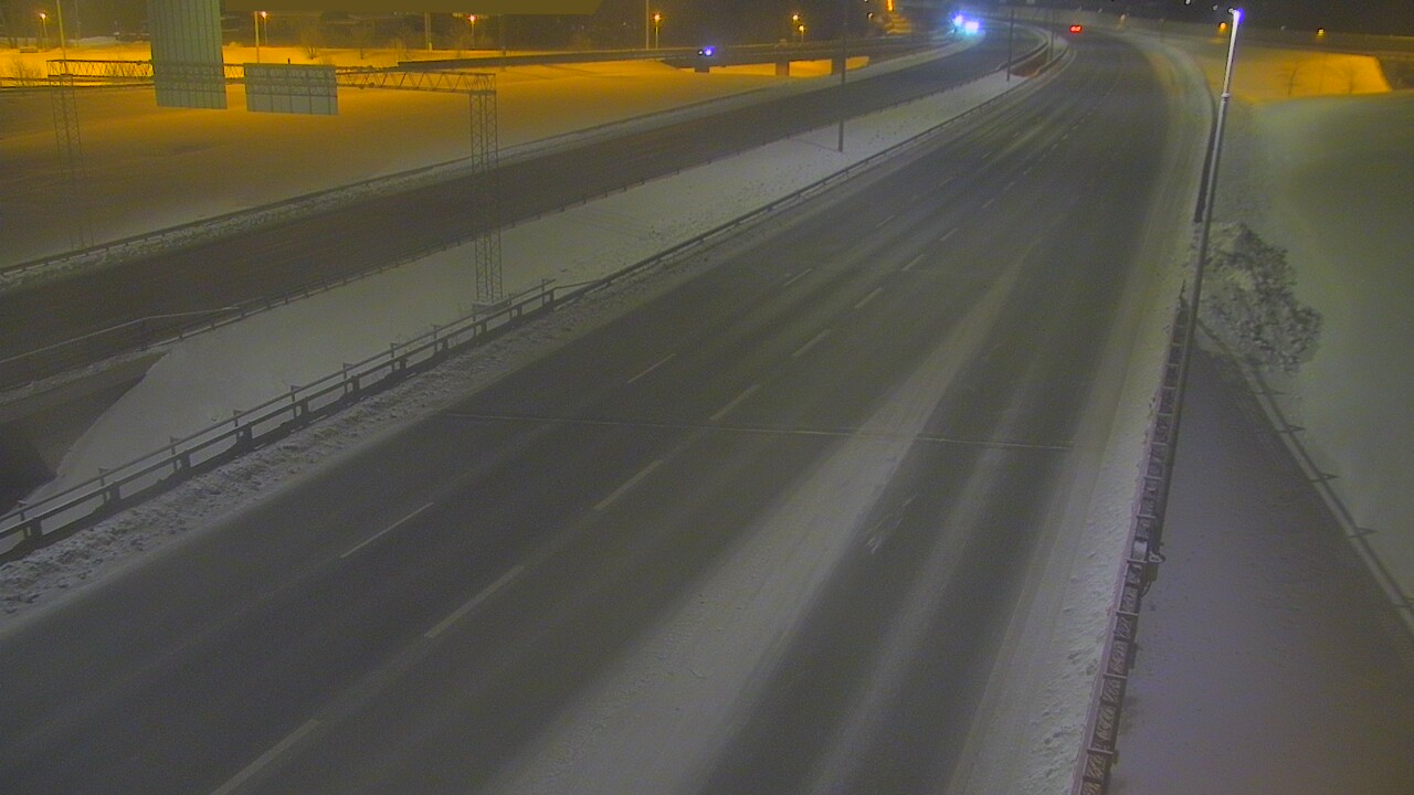 Weather Camera Image Väg 50 Vanda Tusbyleden, Vantaa, Uusimaa