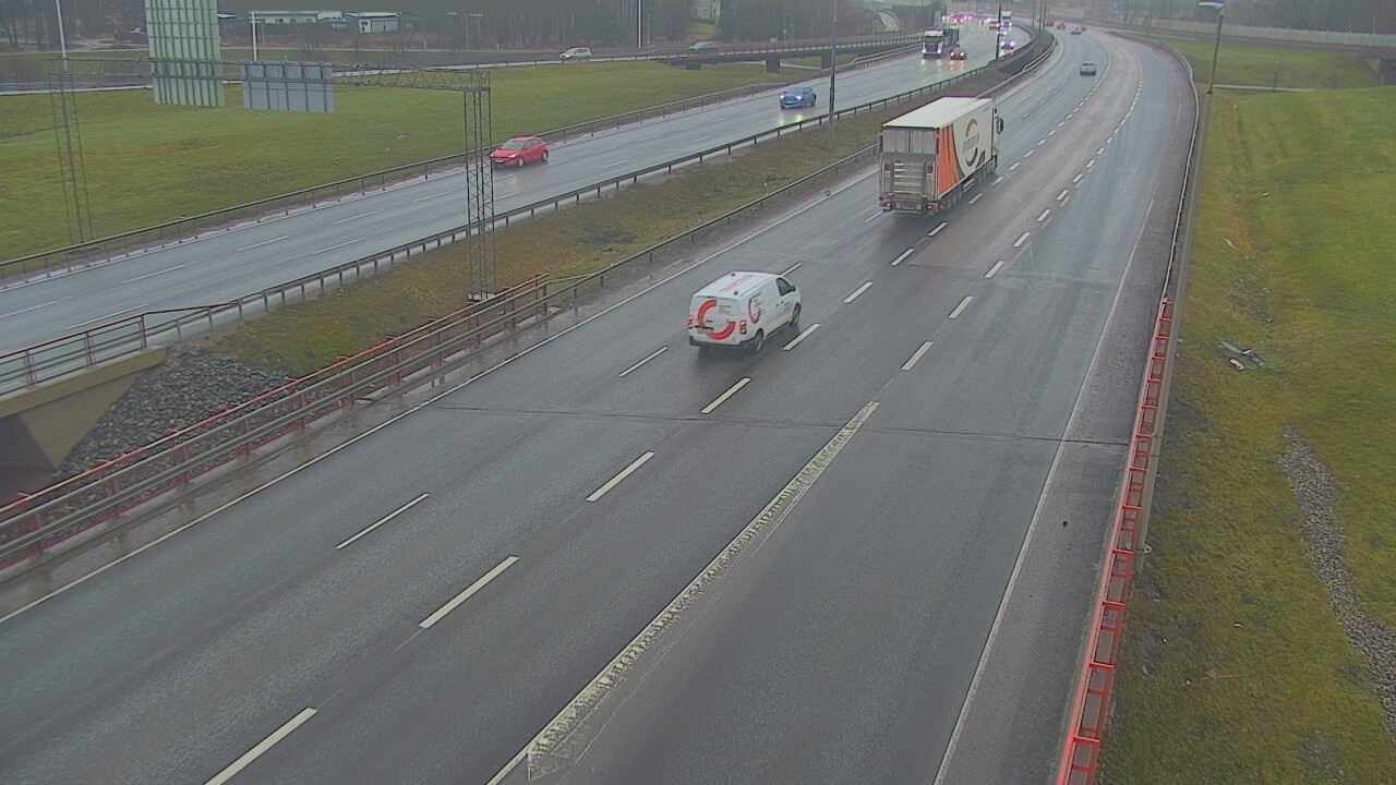 Weather Camera Image Väg 50 Vanda Tusbyleden, Vantaa, Uusimaa