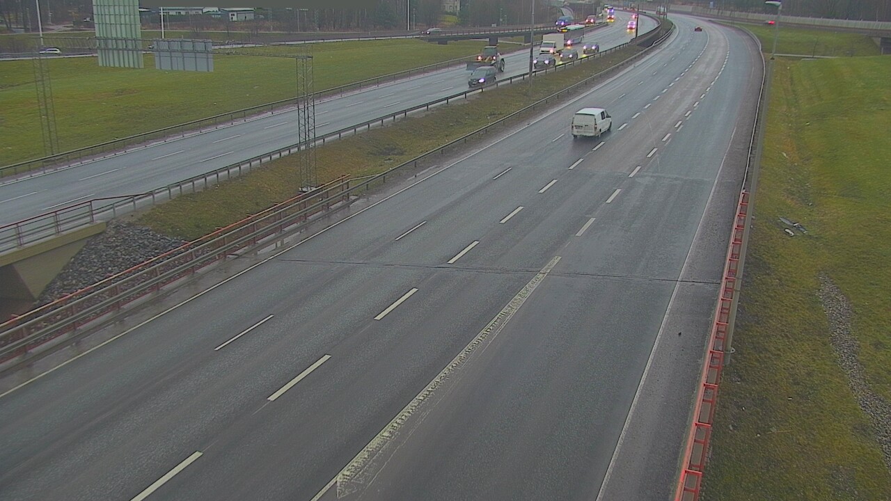 Weather Camera Image Väg 50 Vanda Tusbyleden, Vantaa, Uusimaa