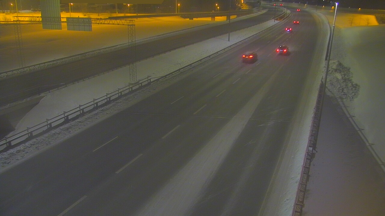 Weather Camera Image Väg 50 Vanda Tusbyleden, Vantaa, Uusimaa