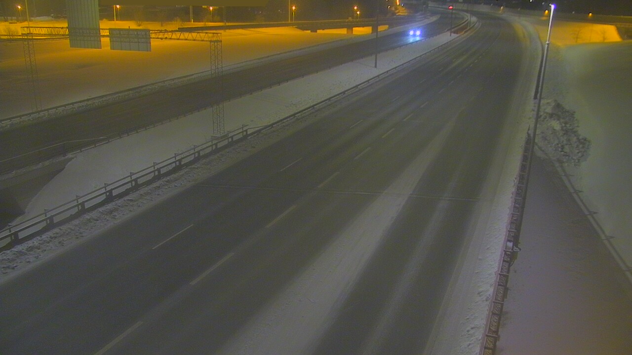 Weather Camera Image Väg 50 Vanda Tusbyleden, Vantaa, Uusimaa