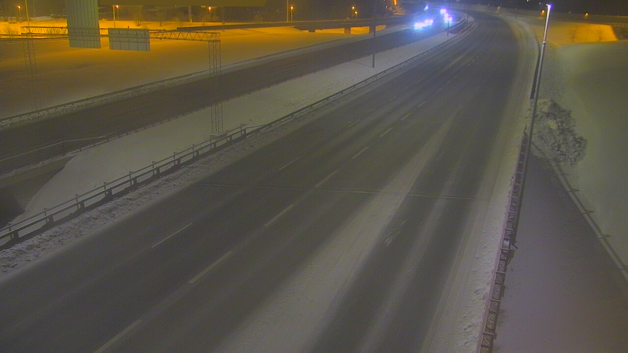 Weather Camera Image Väg 50 Vanda Tusbyleden, Vantaa, Uusimaa