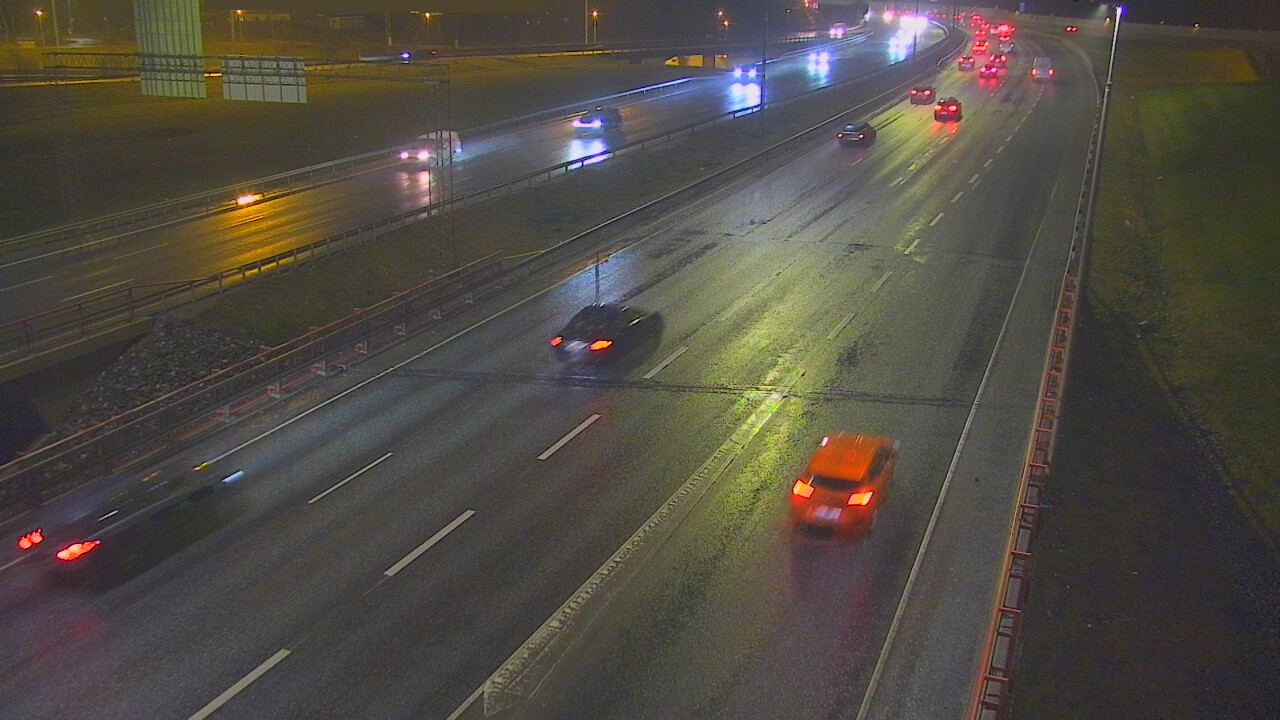 Weather Camera Image Väg 50 Vanda Tusbyleden, Vantaa, Uusimaa